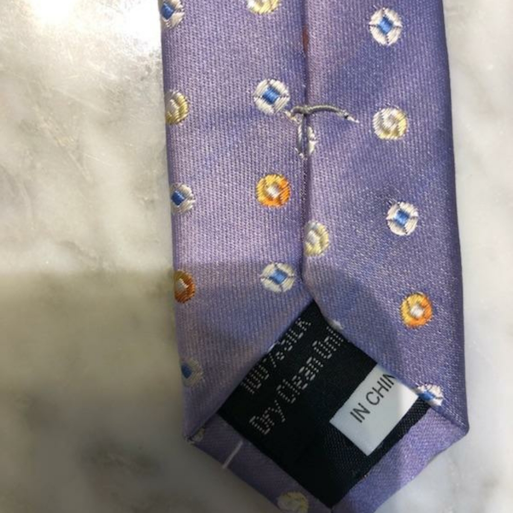 Tie - Picture 3 of 4